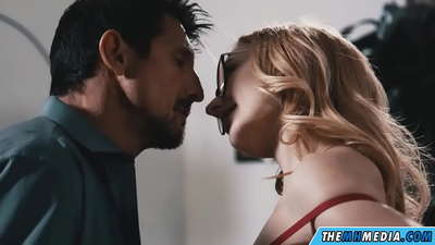 ការរួមភេទបែបរ៉ូមែនទិកជាមួយនឹងប៍នតង់ដេងស្លូតបូត